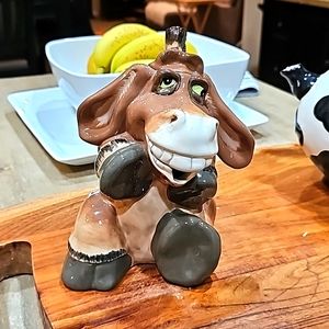 Laughing donkey tea pot